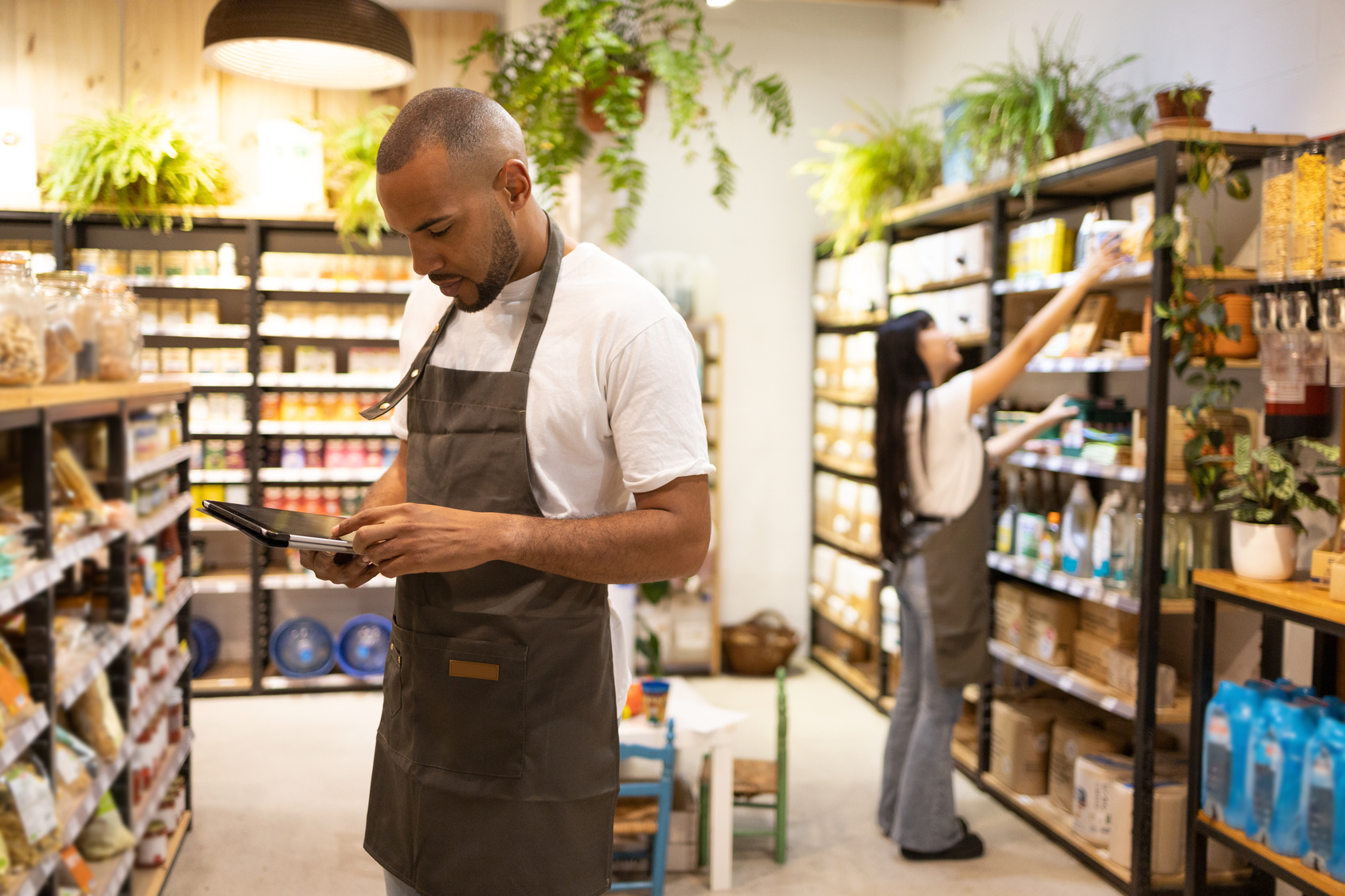 Optimize it with our grocery POS software and enhance customer satisfaction with CresLane